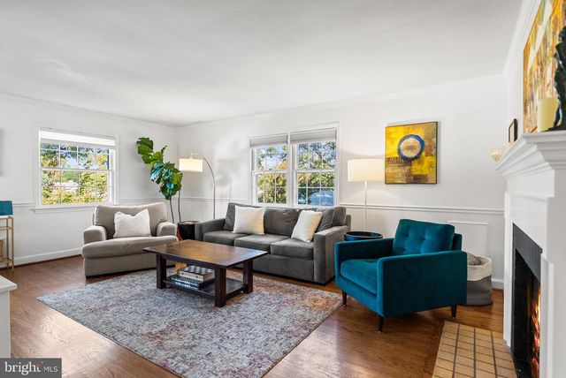 205 VASSAR PL, Alexandria, VA 22314