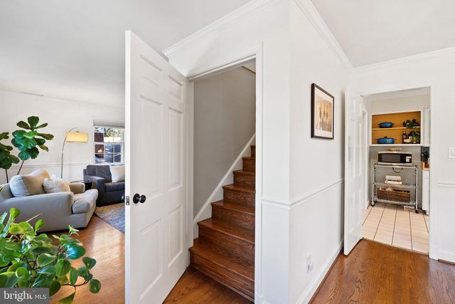 205 VASSAR PL, Alexandria, VA 22314