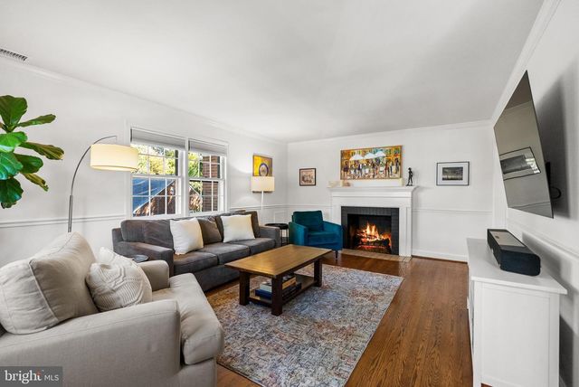 205 VASSAR PL, Alexandria, VA 22314