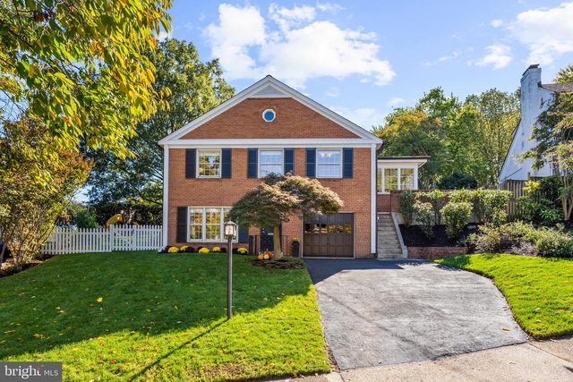 205 VASSAR PL, Alexandria, VA 22314