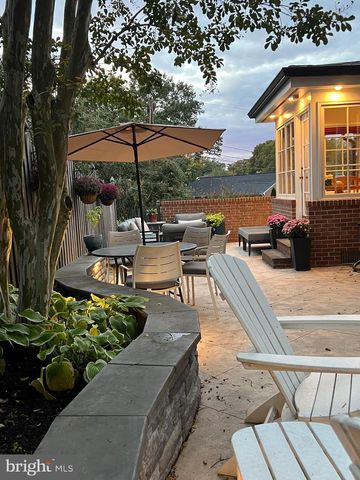 205 VASSAR PL, Alexandria, VA 22314