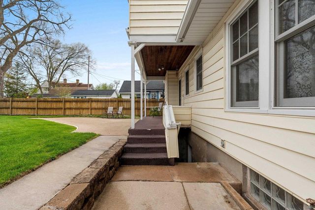 518 PROSPECT AVENUE, Portage, WI 53901