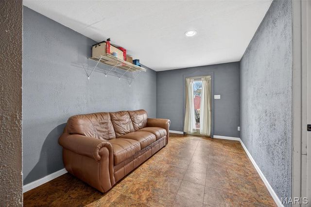 16 Brittany Court, Troy, MO 63379