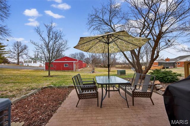 16 Brittany Court, Troy, MO 63379