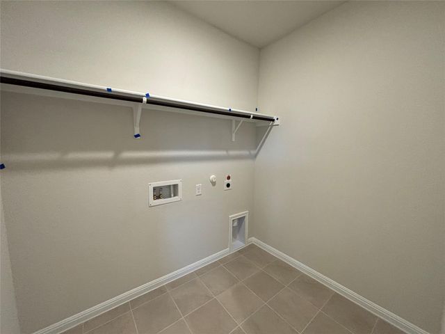 181 Crater Lake DR, Dripping Springs, TX 78620