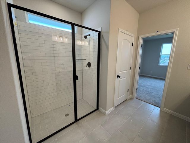 181 Crater Lake DR, Dripping Springs, TX 78620