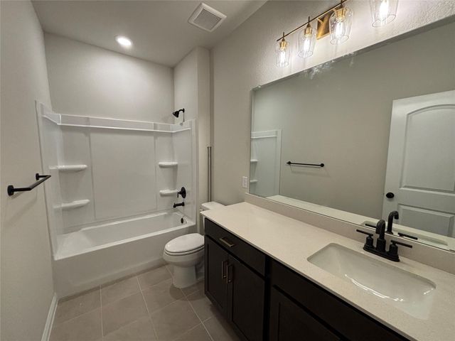 181 Crater Lake DR, Dripping Springs, TX 78620