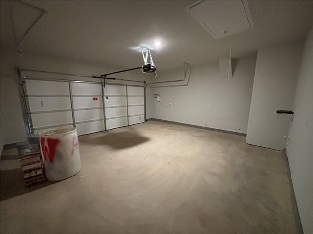 181 Crater Lake DR, Dripping Springs, TX 78620