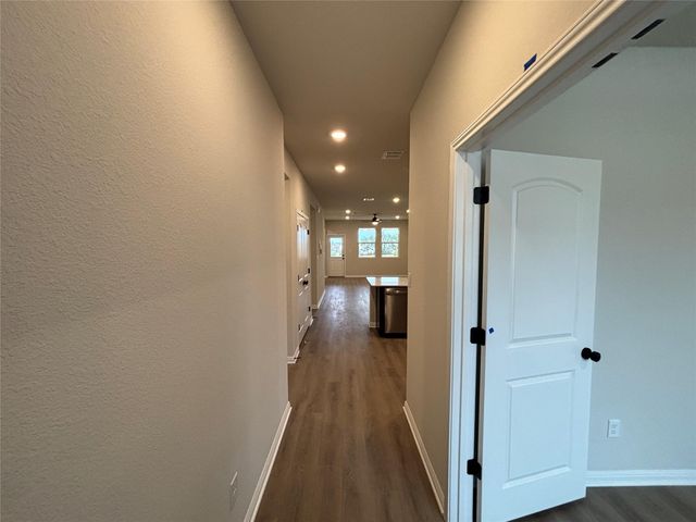 181 Crater Lake DR, Dripping Springs, TX 78620