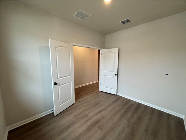 181 Crater Lake DR, Dripping Springs, TX 78620