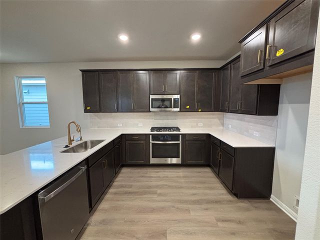 181 Crater Lake DR, Dripping Springs, TX 78620