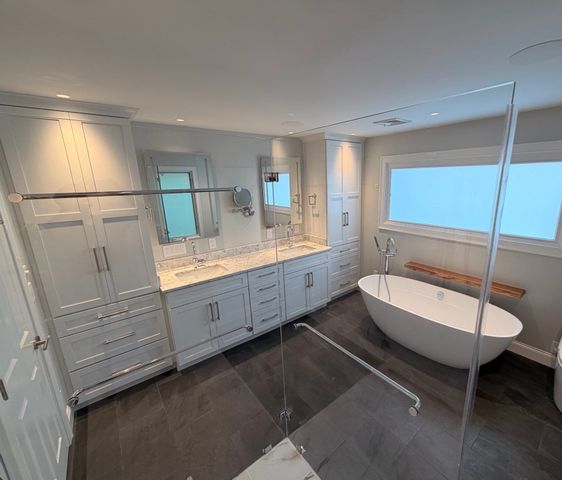 48 Homsy Lane, Needham, MA 02494