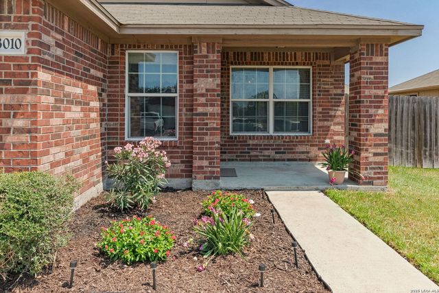 3010 Besterio, Corpus Christi, TX 78415
