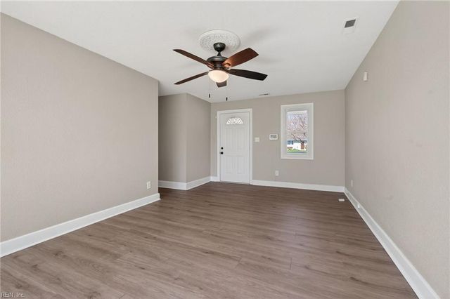 9312 Willow TER, Norfolk, VA 23503