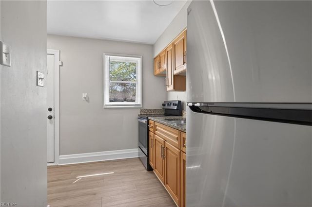 9312 Willow TER, Norfolk, VA 23503