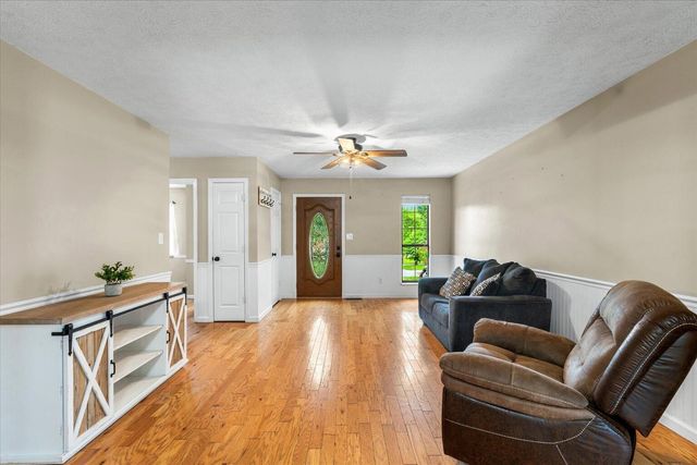 122 Nash Drive, Athens, TN 37303