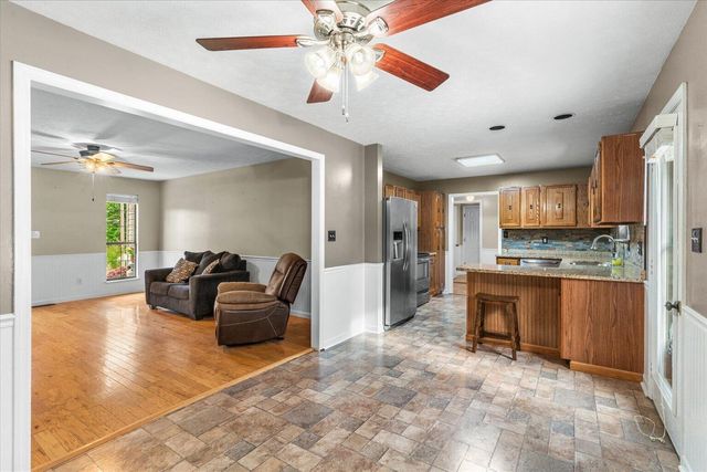 122 Nash Drive, Athens, TN 37303