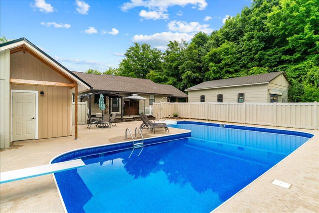 122 Nash Drive, Athens, TN 37303