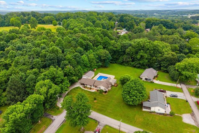 122 Nash Drive, Athens, TN 37303