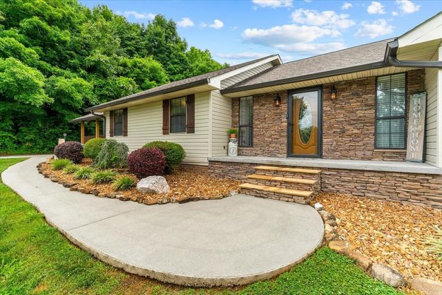 122 Nash Drive, Athens, TN 37303
