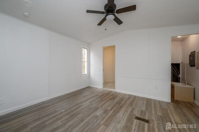 448 Evergreen Road, Millville, NJ 08332