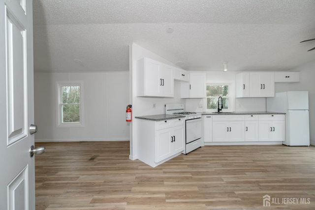 448 Evergreen Road, Millville, NJ 08332