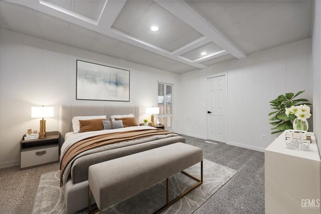 294 Florence Lane, Bakersfield, CA 93308