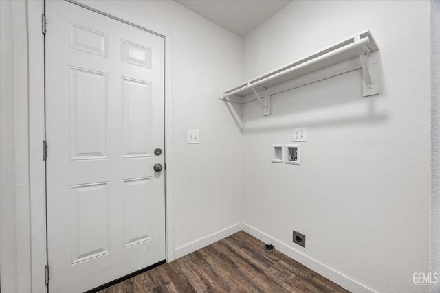 294 Florence Lane, Bakersfield, CA 93308