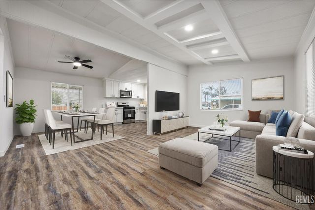 294 Florence Lane, Bakersfield, CA 93308