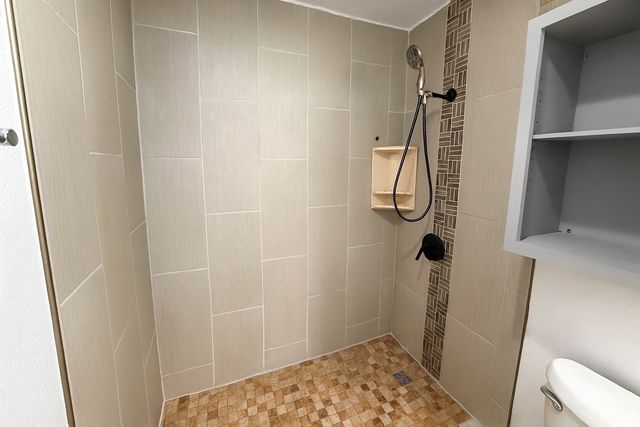 920 Crockett Street, Midlothian, TX 76065