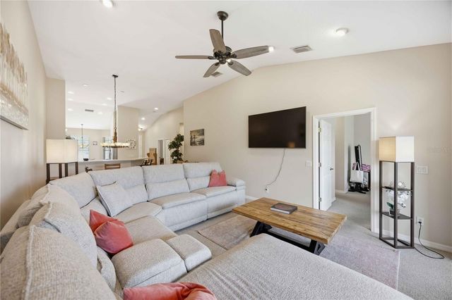 5629 KEY LARGO COURT B06, Bradenton, FL 34203