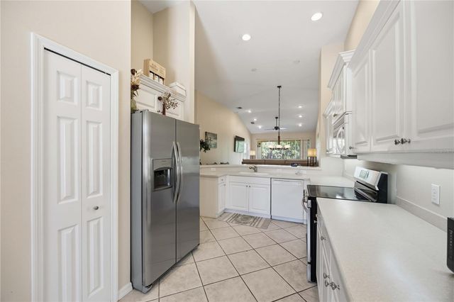 5629 KEY LARGO COURT B06, Bradenton, FL 34203
