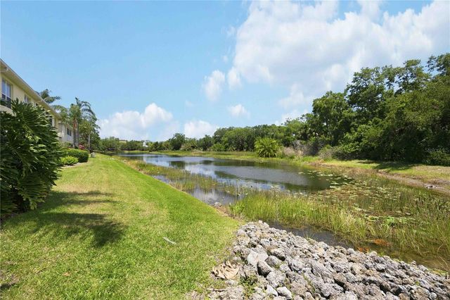 5629 KEY LARGO COURT B06, Bradenton, FL 34203