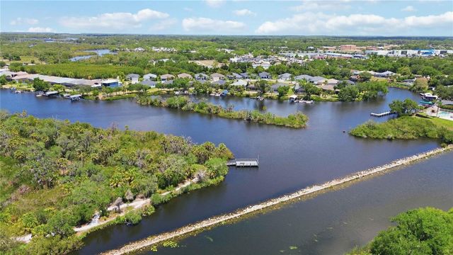5629 KEY LARGO COURT B06, Bradenton, FL 34203