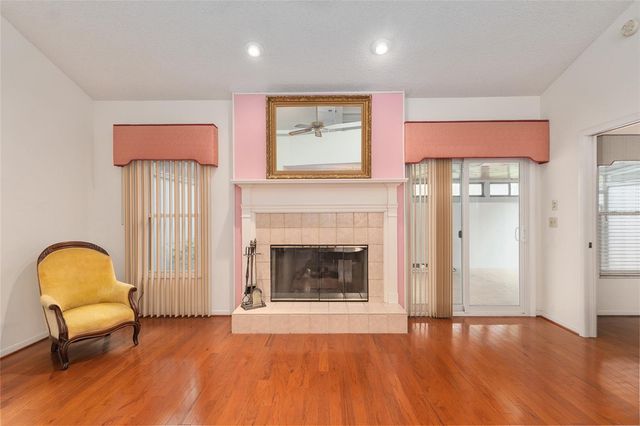 2064 SE 37TH COURT CIRCLE, Ocala, FL 34471