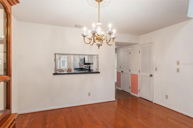 2064 SE 37TH COURT CIRCLE, Ocala, FL 34471