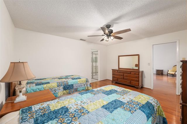 2064 SE 37TH COURT CIRCLE, Ocala, FL 34471