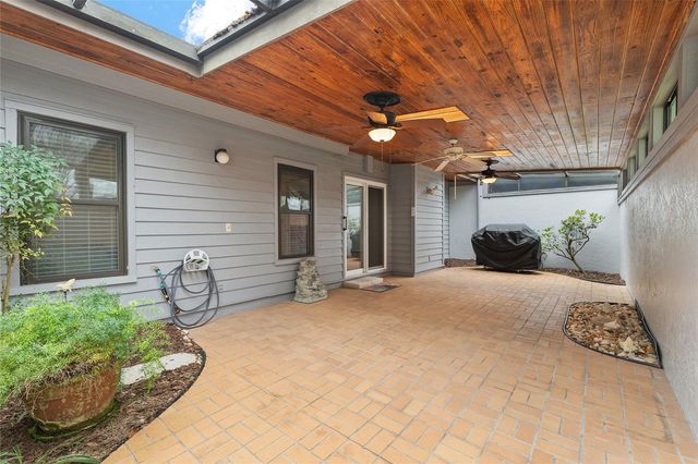 2064 SE 37TH COURT CIRCLE, Ocala, FL 34471