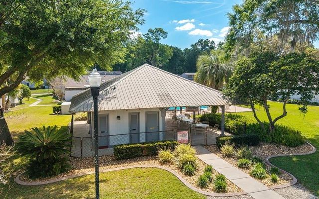 2064 SE 37TH COURT CIRCLE, Ocala, FL 34471