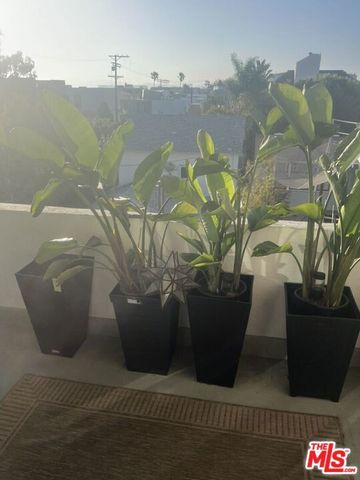 21 Via Marina 7, Marina Del Rey, CA 90292