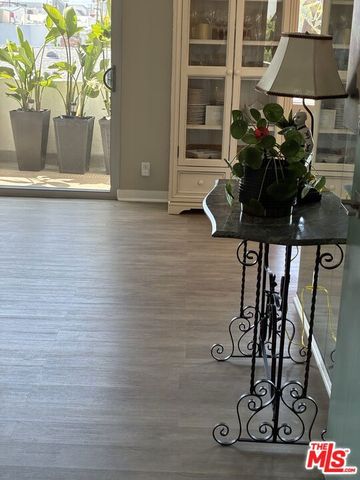 21 Via Marina 7, Marina Del Rey, CA 90292