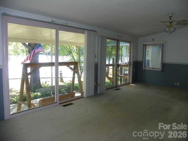 105 Dogwood Circle, New London, NC 28127