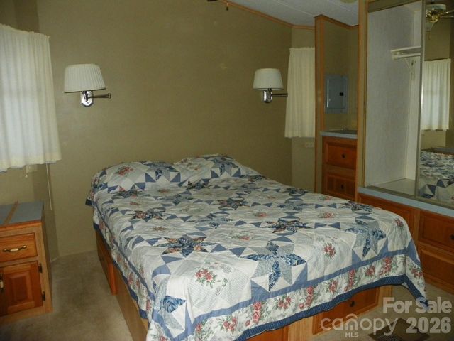 105 Dogwood Circle, New London, NC 28127
