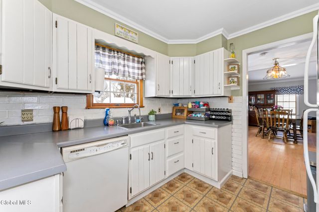 985 Hudson Avenue, Stillwater, NY 12170