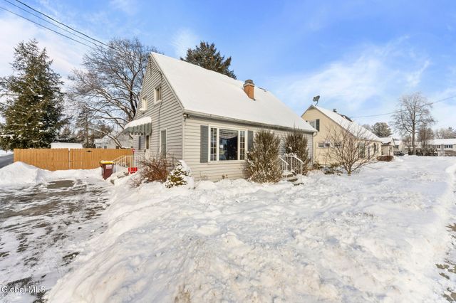 985 Hudson Avenue, Stillwater, NY 12170