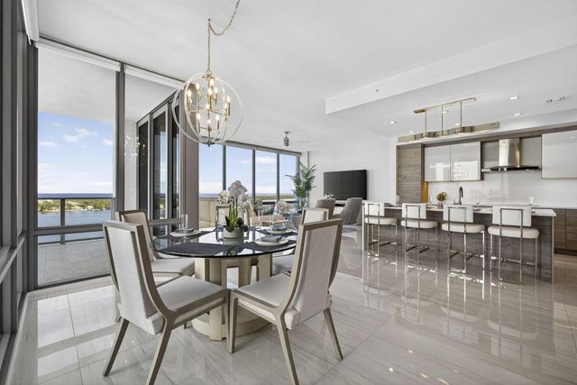 3 Water Club Way 1801, North Palm Beach, FL 33408