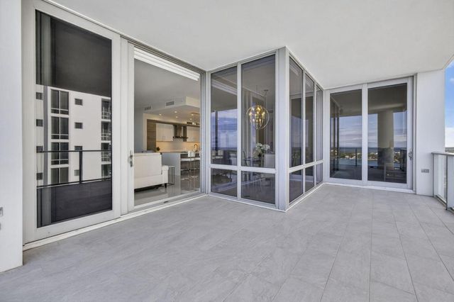 3 Water Club Way 1801, North Palm Beach, FL 33408