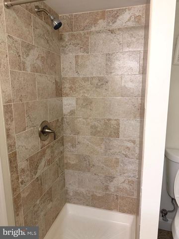 6843 DUNBAR RD, Baltimore, MD 21222