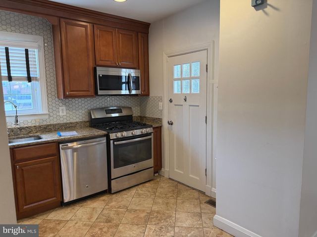 6843 DUNBAR RD, Baltimore, MD 21222