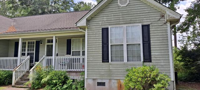 78 Joys Pl., Andrews, SC 29510
